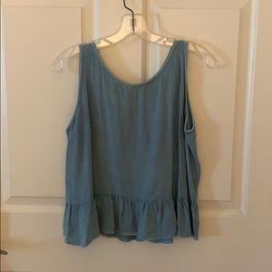 blue ruffled bottom crop top